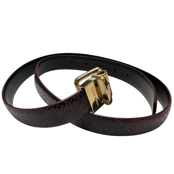 NWT - Cole Haan Women’s Reversible belt - 25mm -Snake skin reverses to Silk Calf - Picture 1 of 6